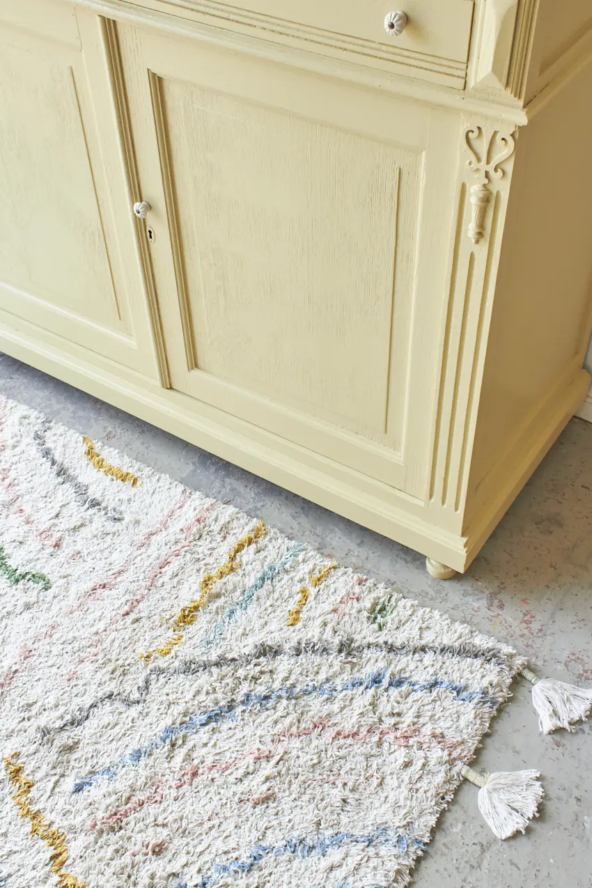 2431-Vintage-commode-in-Kamille-Firma-zoethout_04.jpg