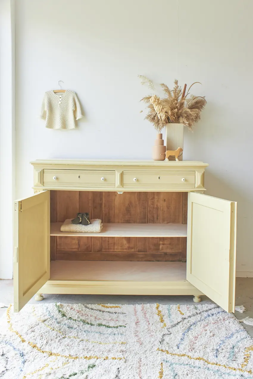 2431-Vintage-commode-in-Kamille-Firma-zoethout_05.jpg