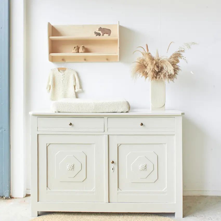 2452-Vintage-commode-in-Linnen-Firma-Zoethout_01.jpg