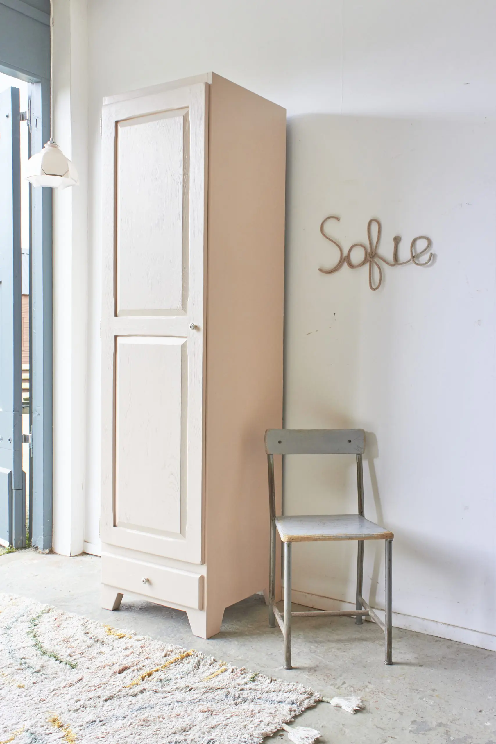 10641---Vintage-kast-in-Bloesem---Firma-Zoethout_04