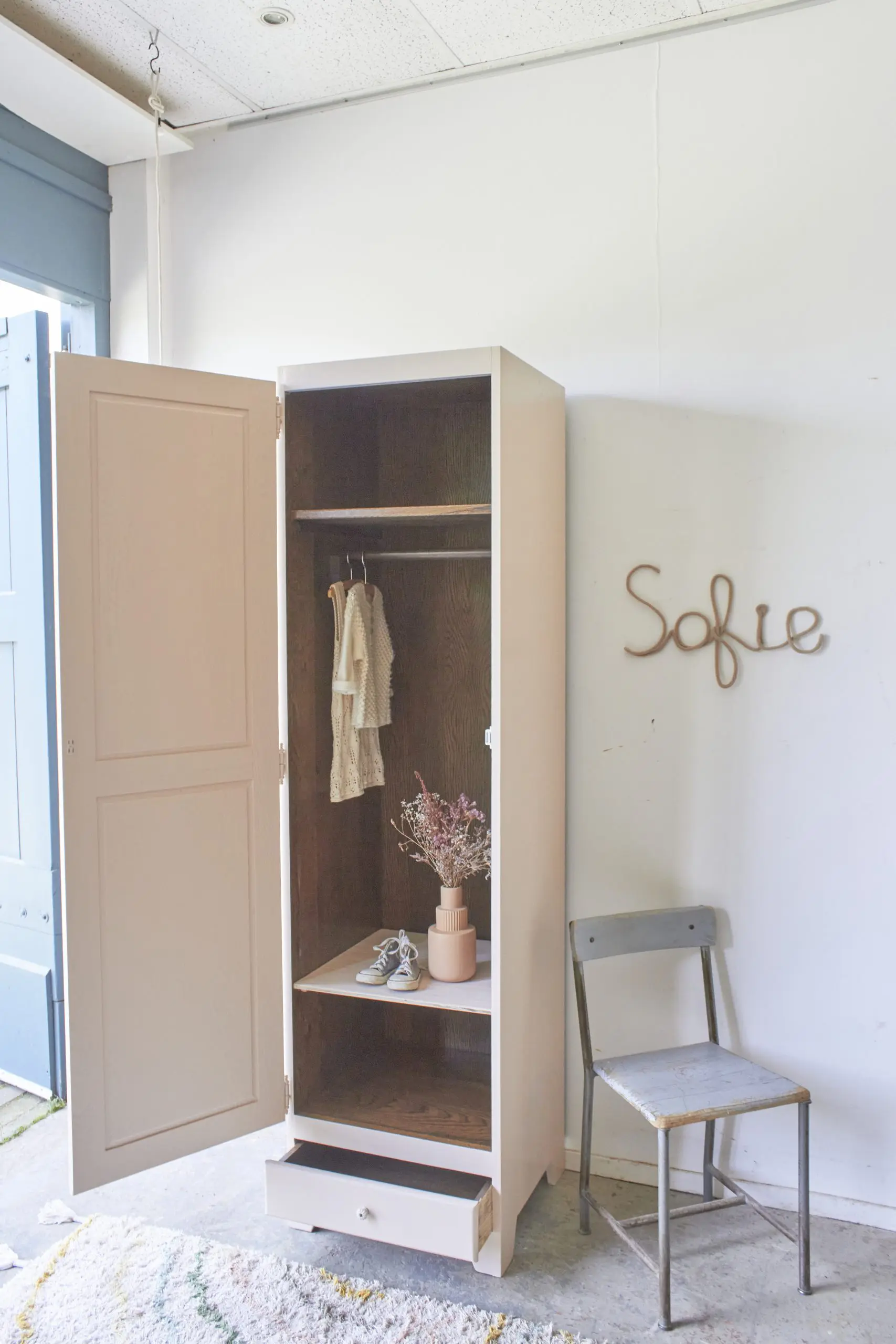 10641---Vintage-kast-in-Bloesem---Firma-Zoethout_09