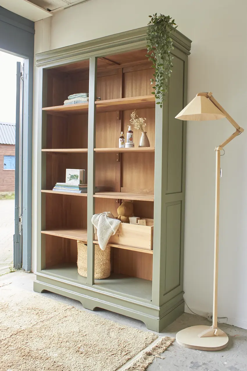 10671---Vintage-open-boekenkast-in-Rozemarijn---Firma-Zoethout-02