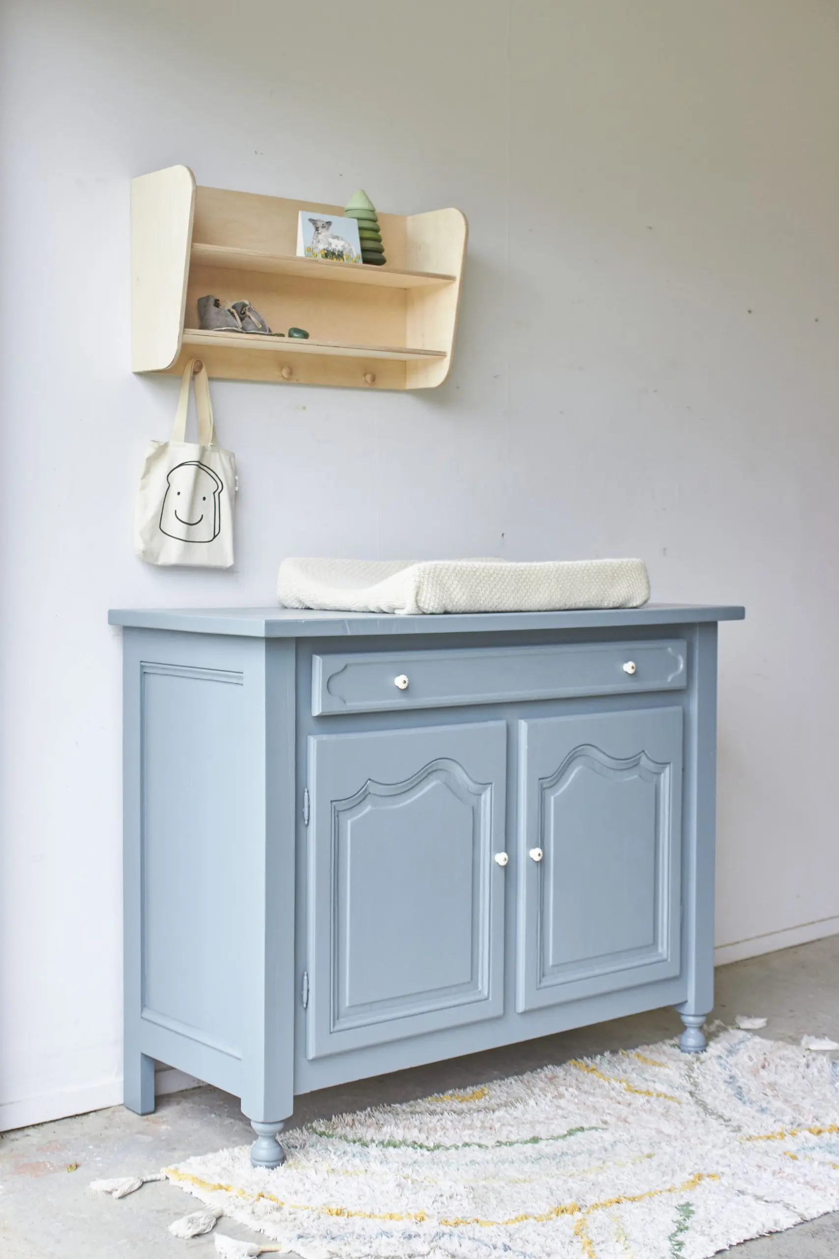 2483---Vintage-commode-in-Bron---Firma-Zoethout-04