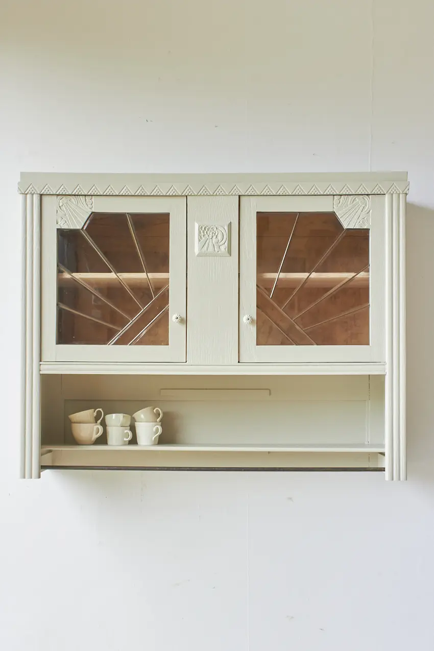 6206---Vintage-hangkast-met-glas-in-lood-in-linnen---Firma-Zoethout-03