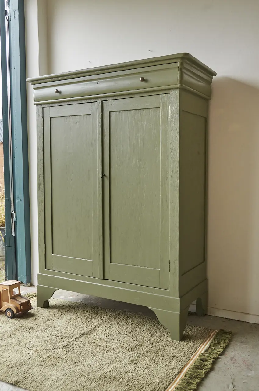 10133-Vintage-kast-in-Rozemarijn-Firma-zoethout_3.jpg
