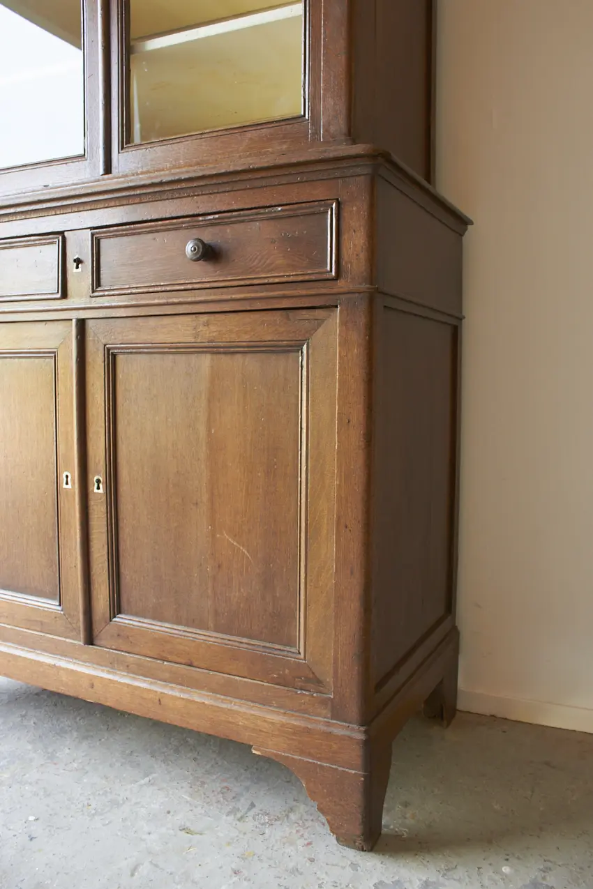 10664---Vintage-sierlijke-vitrinekast---Firma-Zoethout-06