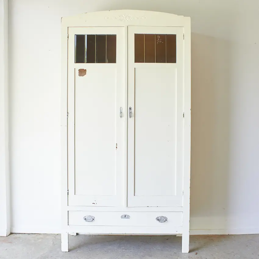 10669-Vintage-sierlijke-kast-met-glas-in-lood-Firma-Zoethout