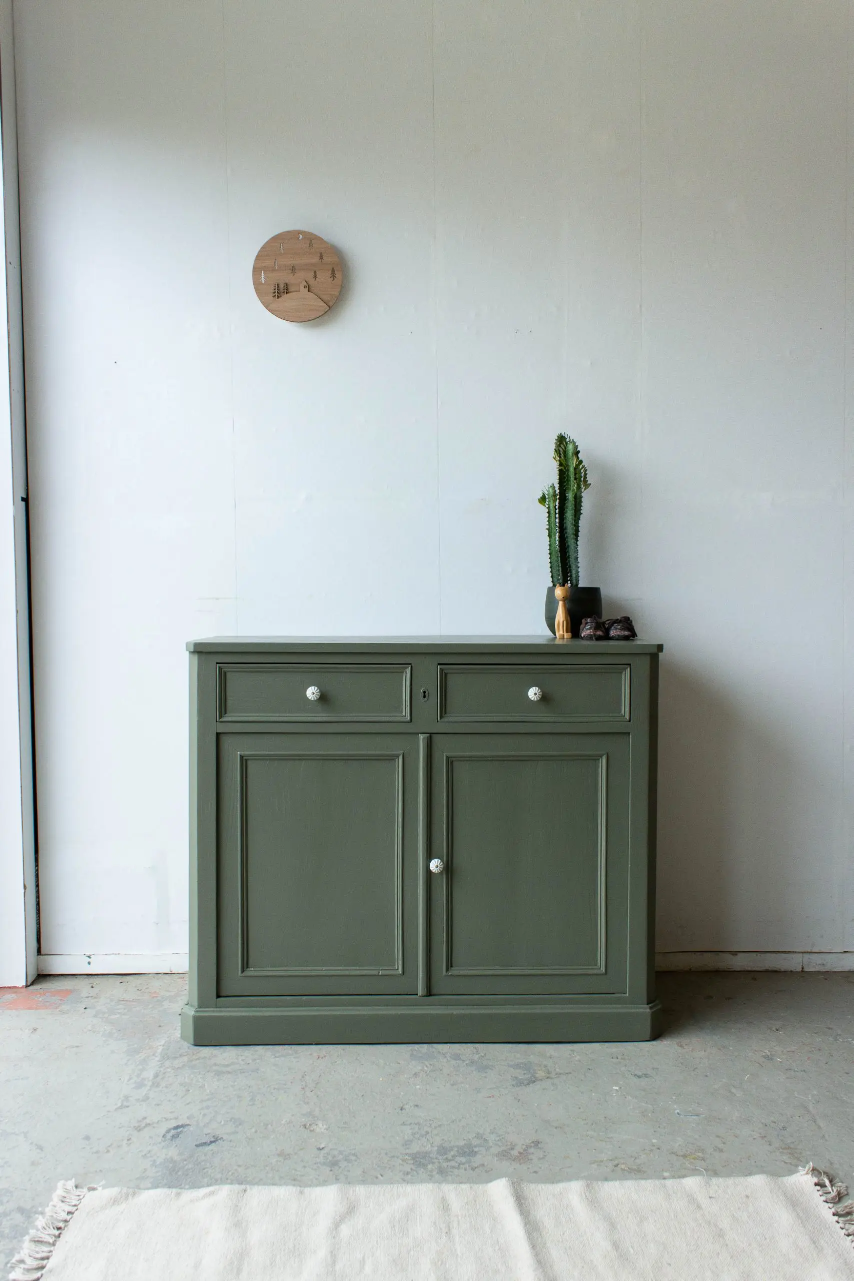 2218-Rozemarijn-groene-vintage-commode_-3.jpg