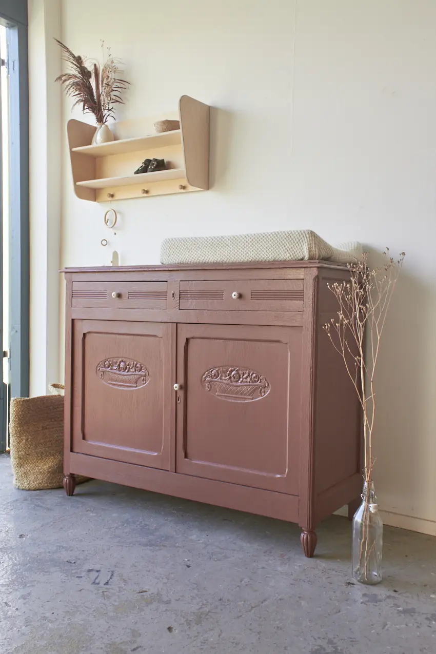 2404-Vintage-commode-in-Karmozijn-Firma-zoethout_3.jpg
