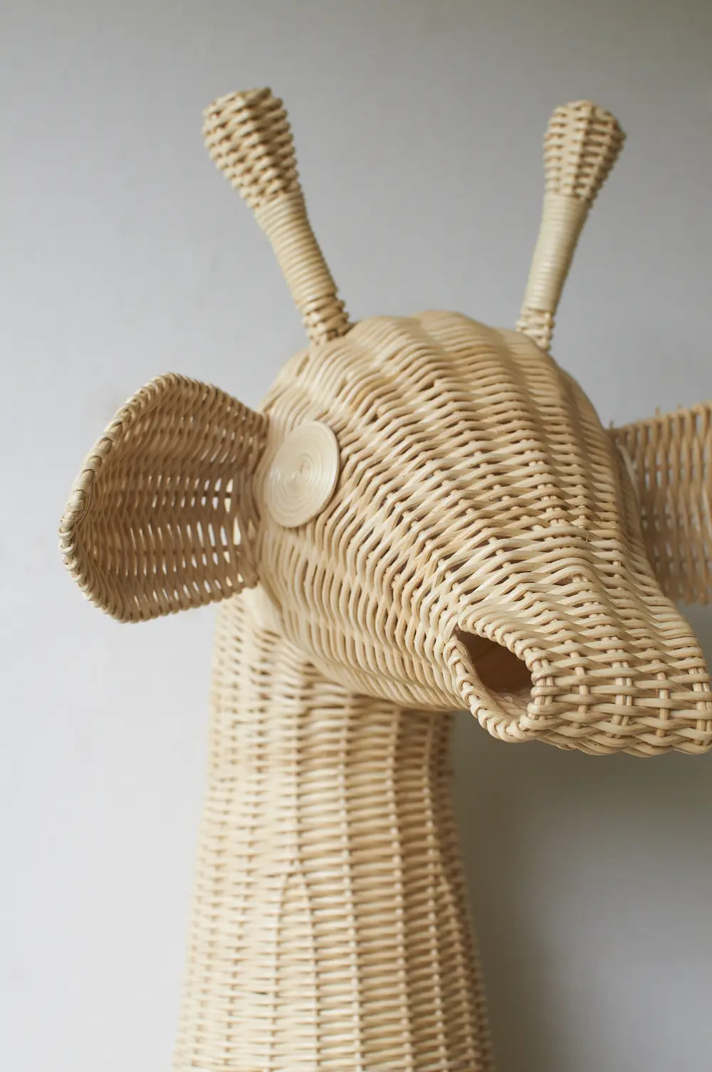 SW9017-Rotan-giraffe-kop-Studio-Wildflower-Firma-Zoethout_2.jpg