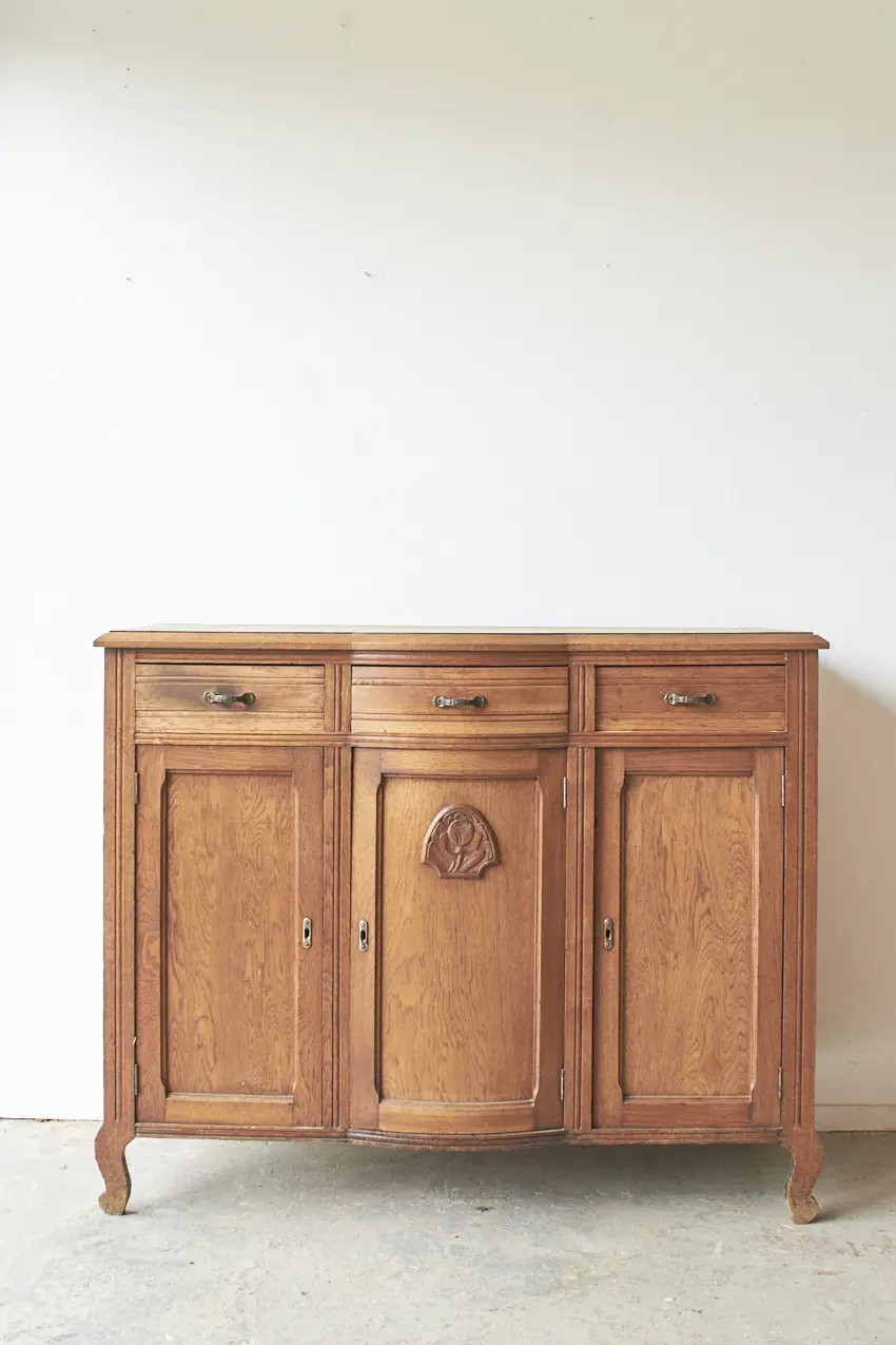 2503---Vintage-commode-met-drie-deurtjes---Firma-Zoethout_01