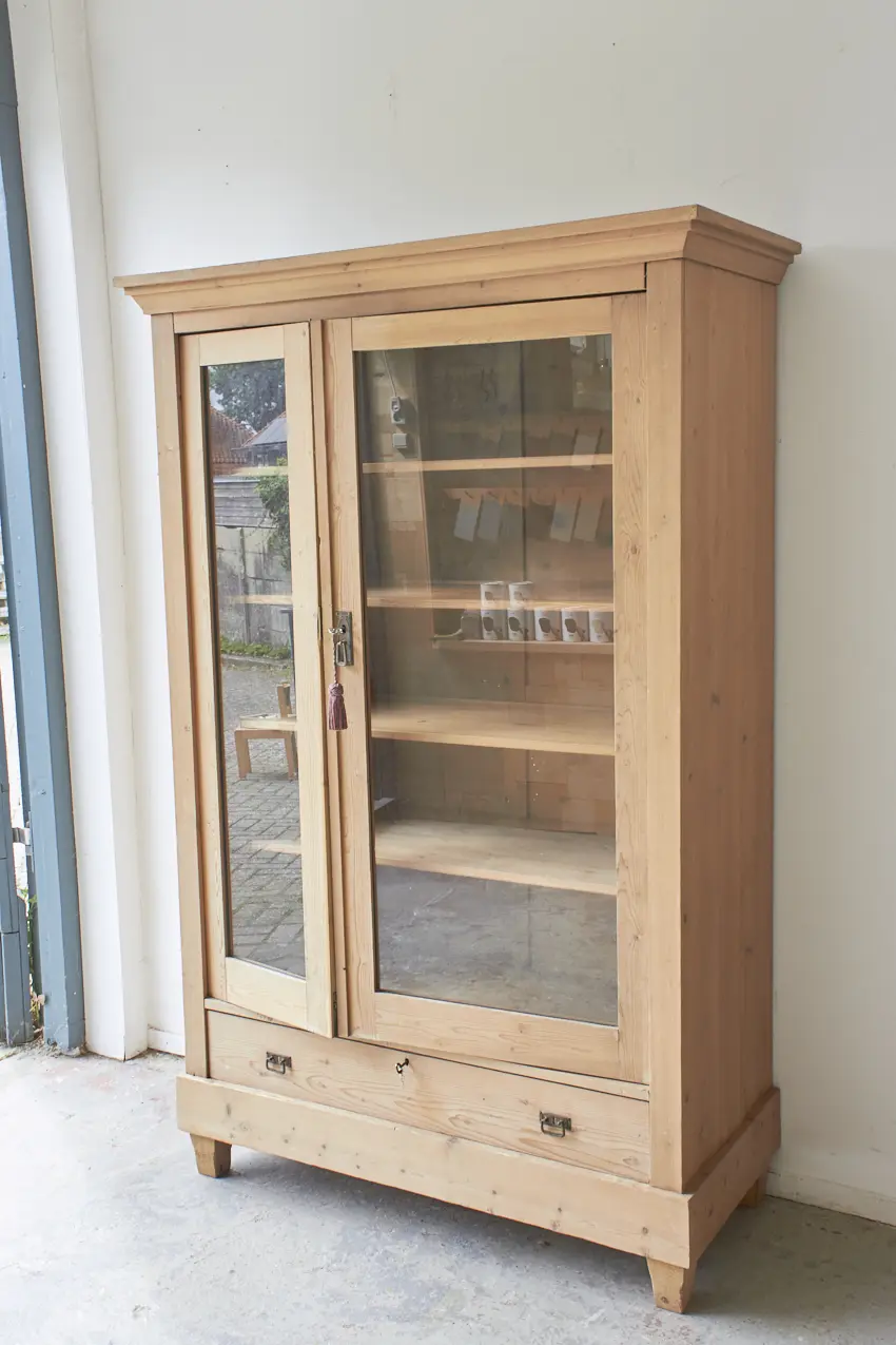 10705---Demontabele-vitrine-kast---Firma-Zoethout-02