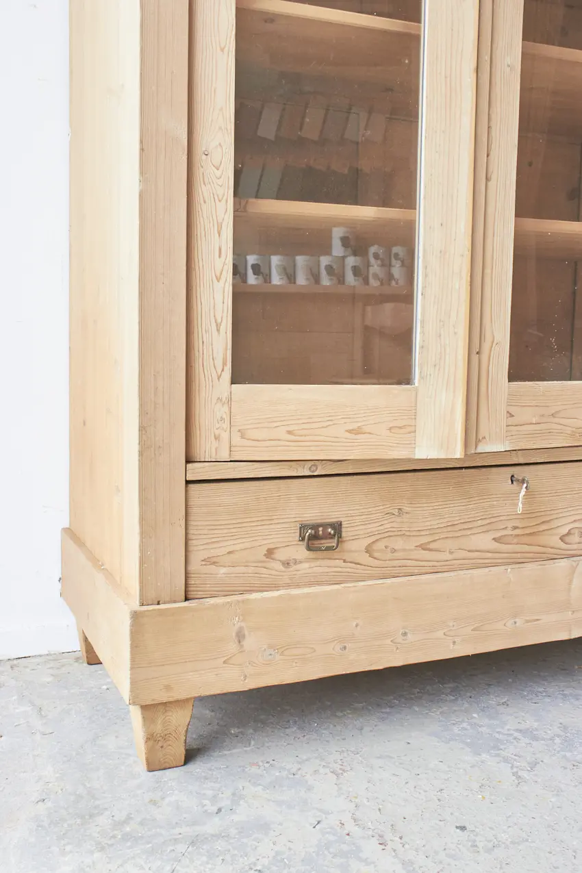 10705---Demontabele-vitrine-kast---Firma-Zoethout-04