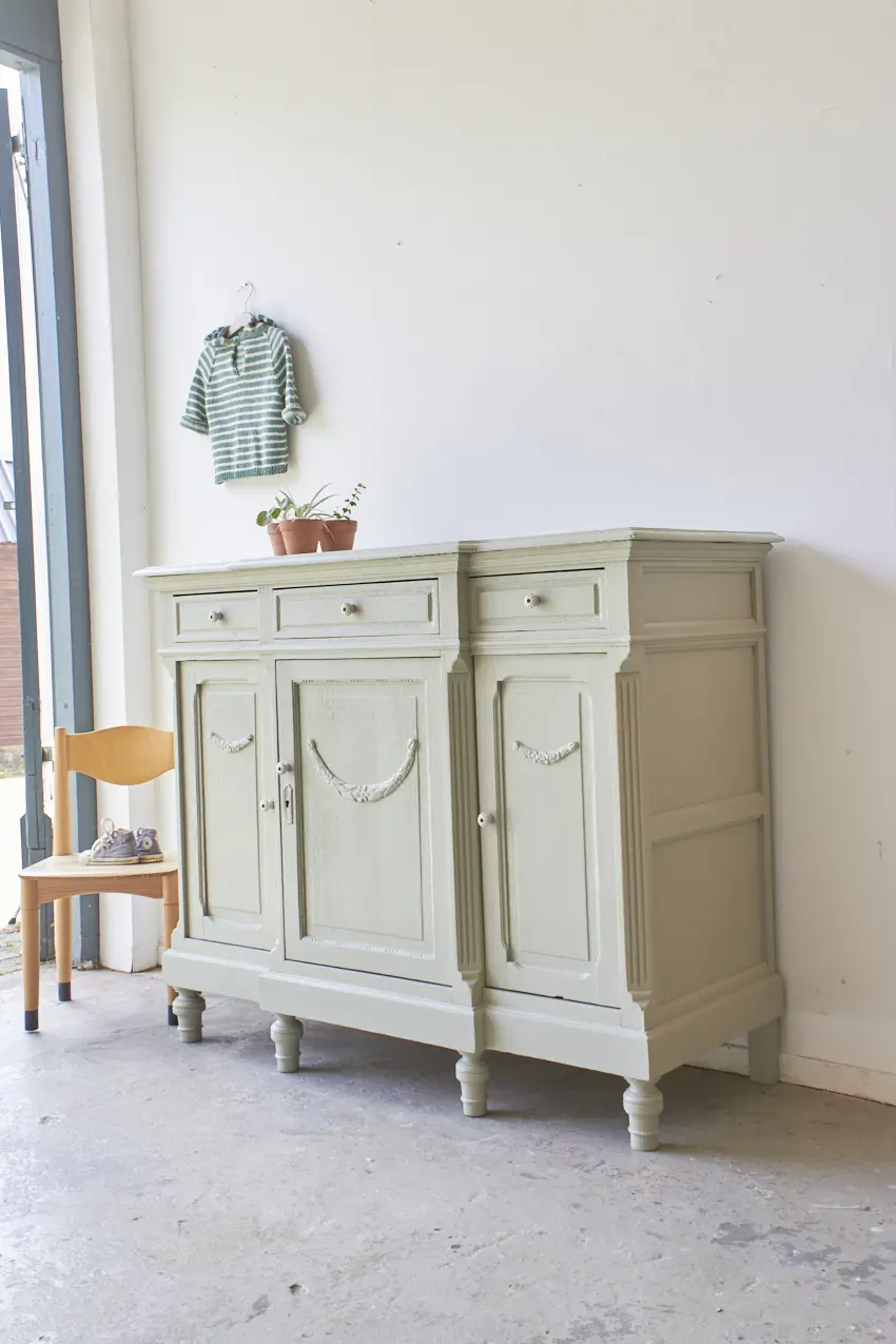 2491---Vintage-licht-groen-commode---Firma-Zoethout-09