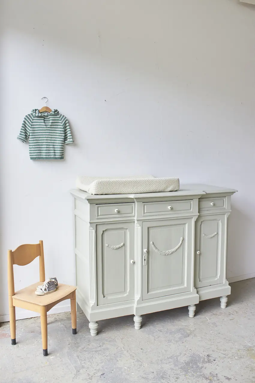 2491---Vintage-licht-groen-commode---Firma-Zoethout-12