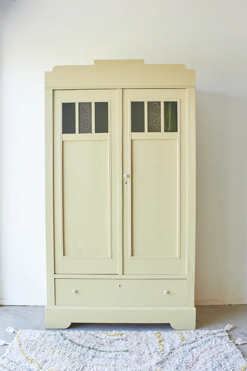 10720---Kinderkamer-kledingkast-in-Kamille-kleur---Firma-Zoethout-01