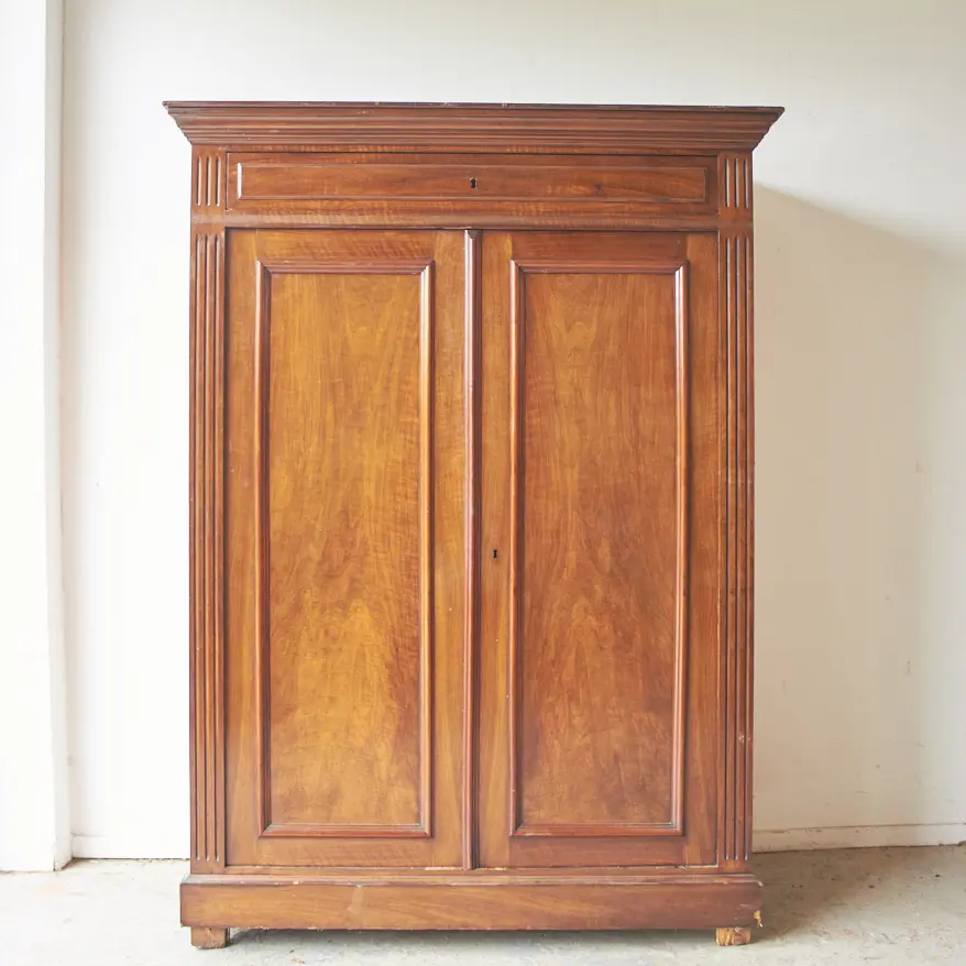 Vintage-kast-voor-kinderkamer-Firma-Zoethout