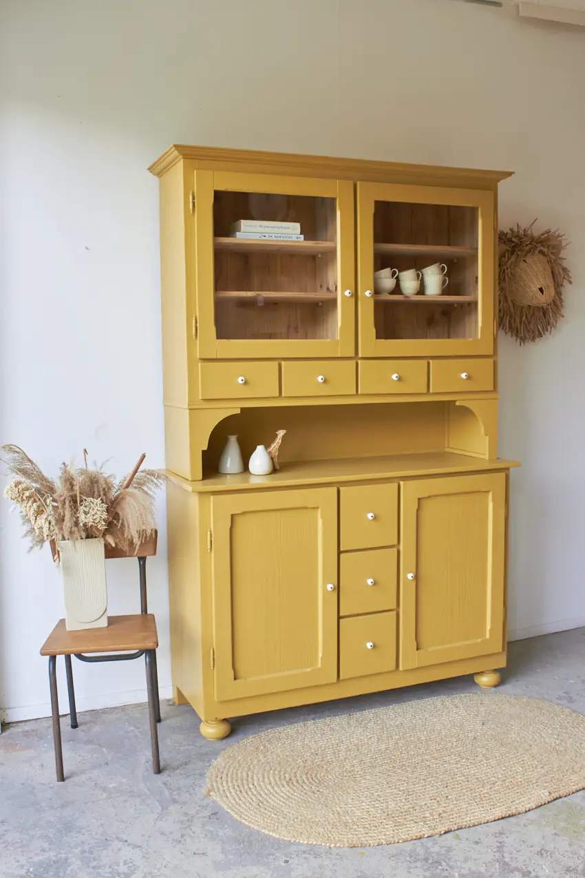 10716---Vintage-vitrine-buffetkast-in-saffraan---Firma-Zoethout-05