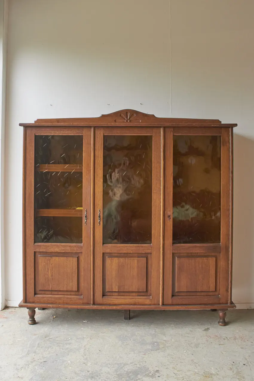 10778---Sierlijke-vitrine-kast---Firma-Zoethout-01