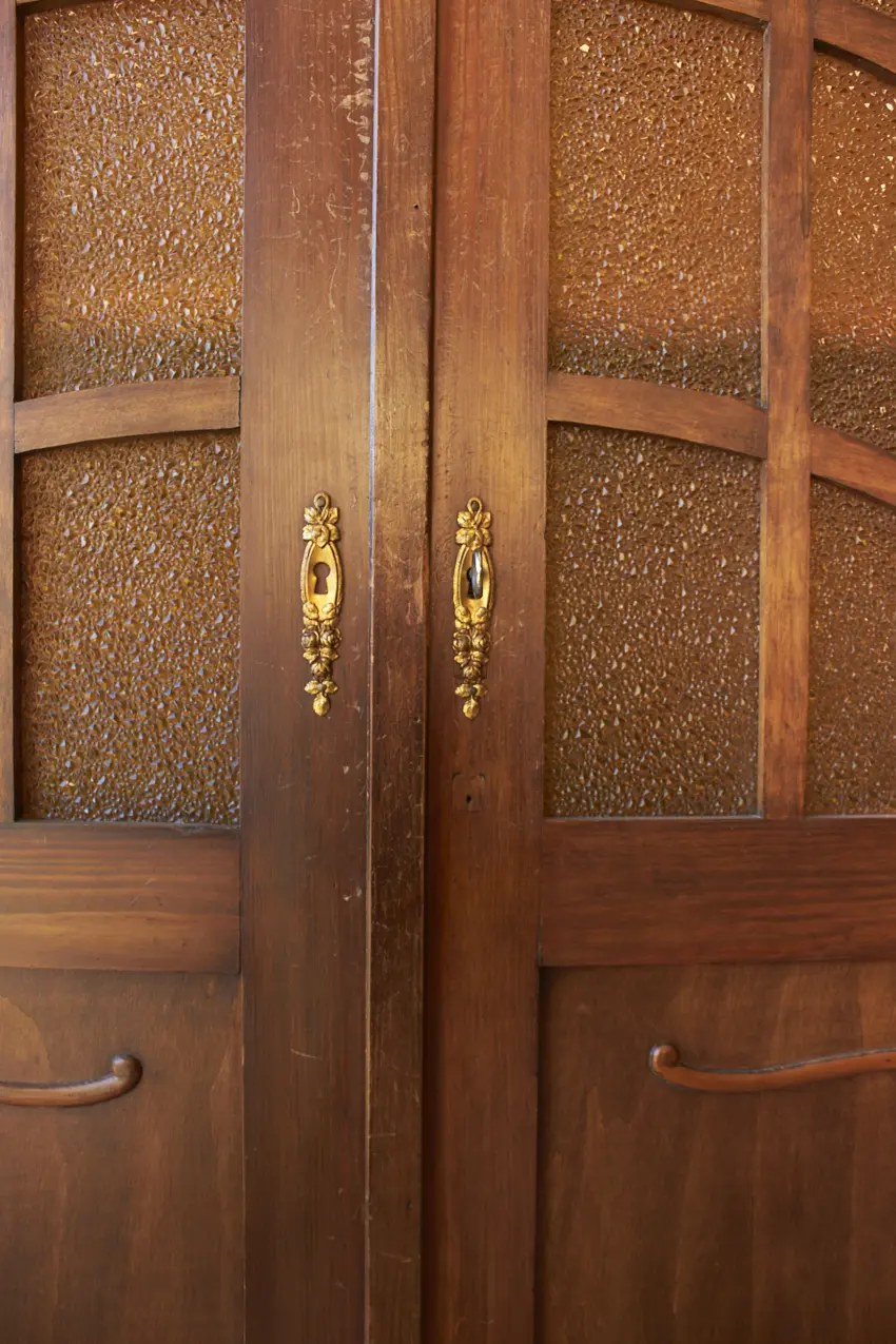 10781---Vintage-vitrinekast---Firma-Zoethout-04