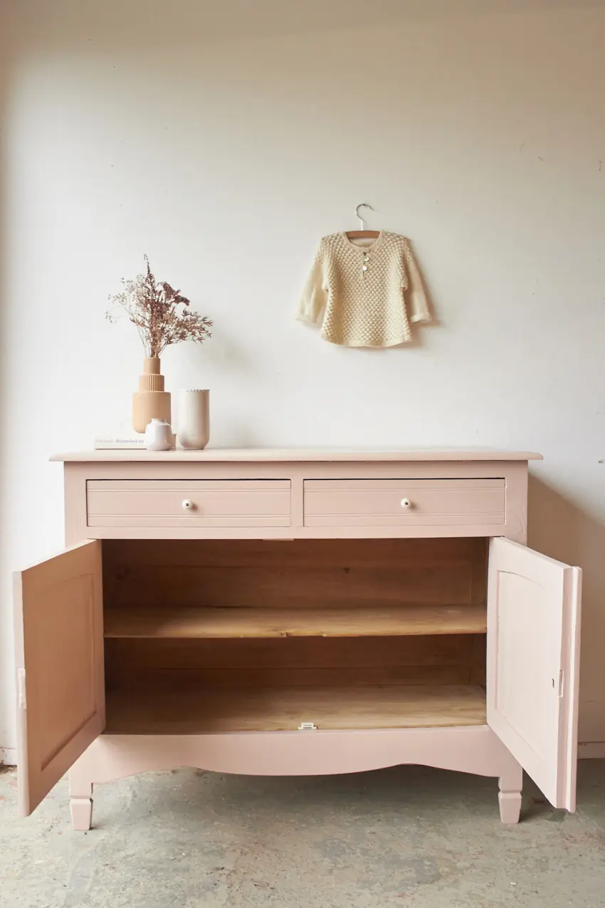 2513---Vintage-commode in-licht-roze-kleur---Firma-Zoethout-10