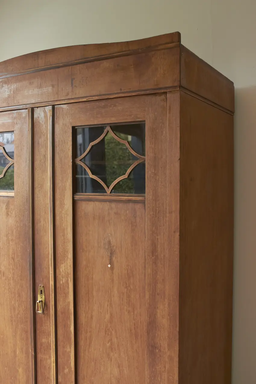 10804---Vintage-kinderkamer-kledingkast---Firma-Zoethout-03