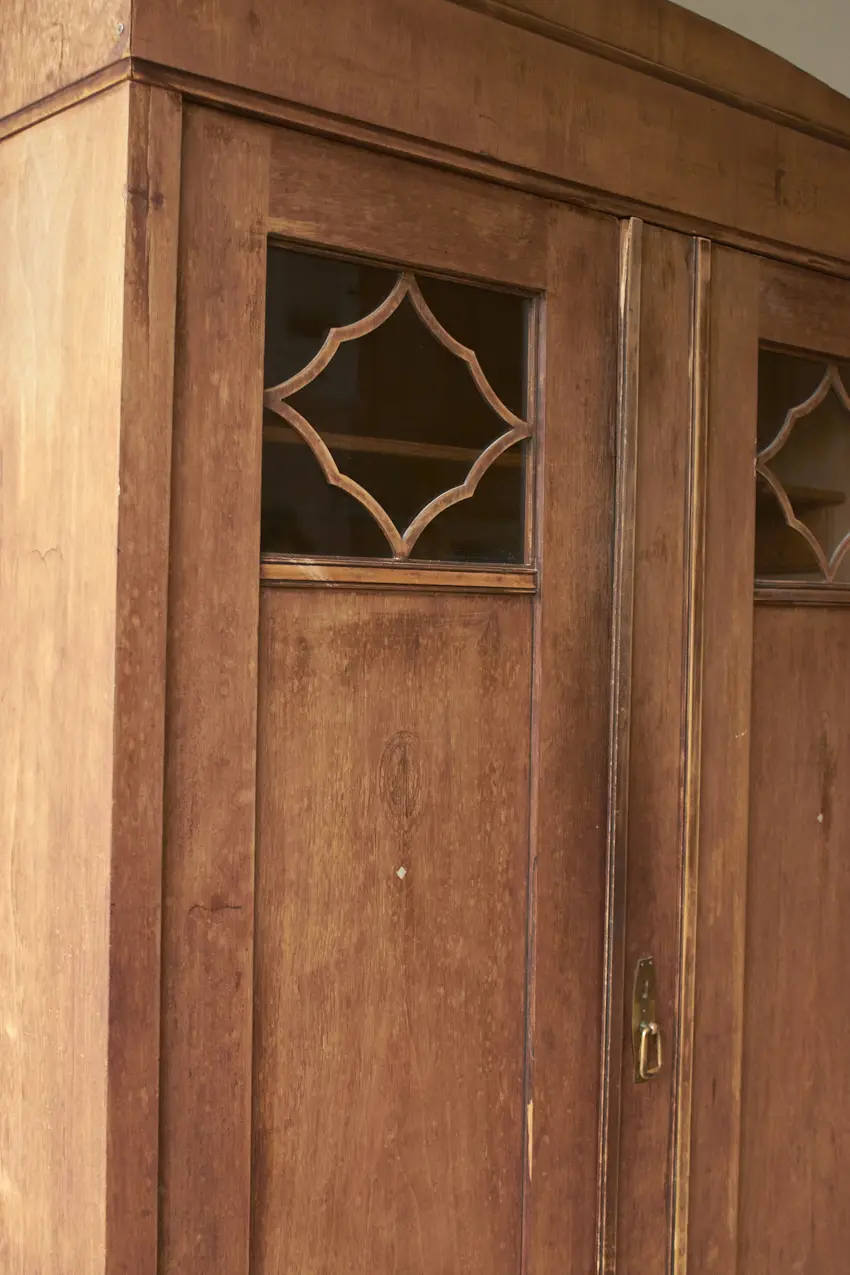 10804---Vintage-kinderkamer-kledingkast---Firma-Zoethout-05