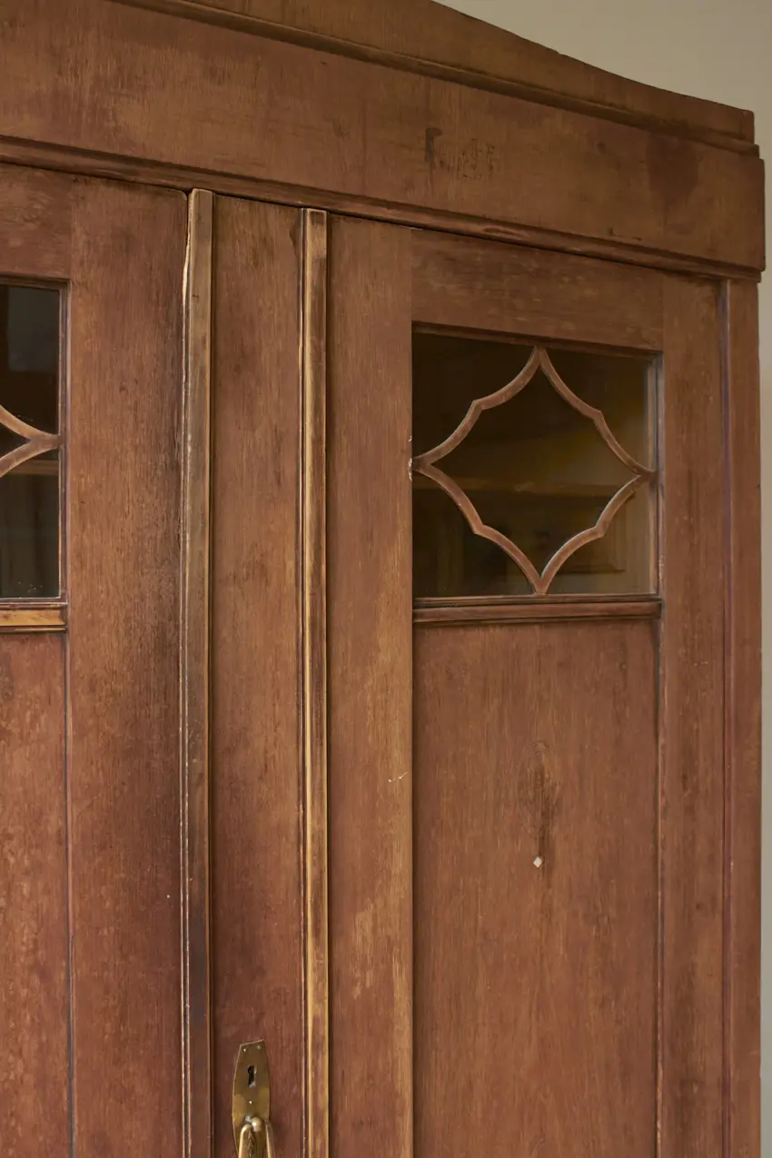 10804---Vintage-kinderkamer-kledingkast---Firma-Zoethout-07