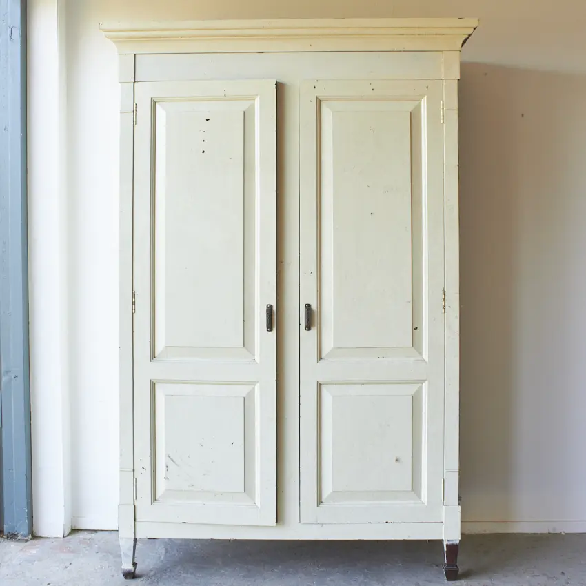 10815-Vintage-kast-met-twee-deuren-Firma-Zoethout-0