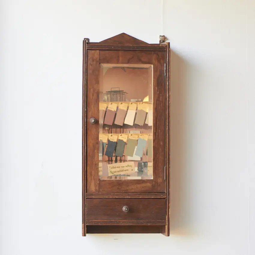 6239-Vintage-hangkastje-met-spiegel-Firma-Zoethout-0