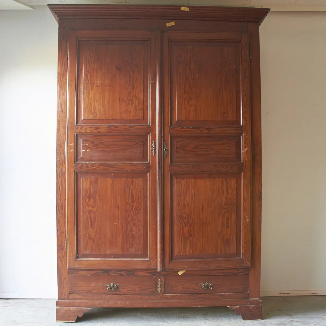 10841-Vintage-demontabele-grote-kast-met-prachtige-franse-paneeldeuren-Firma-Zoethout-0