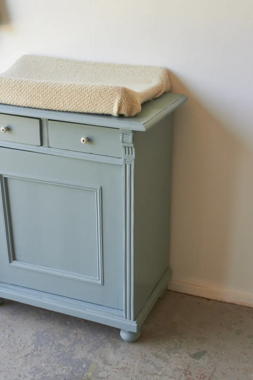 2530---Vintage-commode-in-kust-kleur---Firma-Zoethout-02