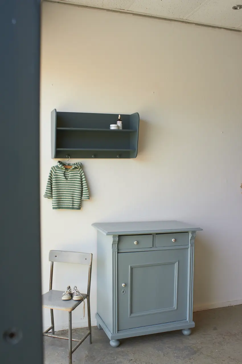 2530---Vintage-commode-in-kust-kleur---Firma-Zoethout-08