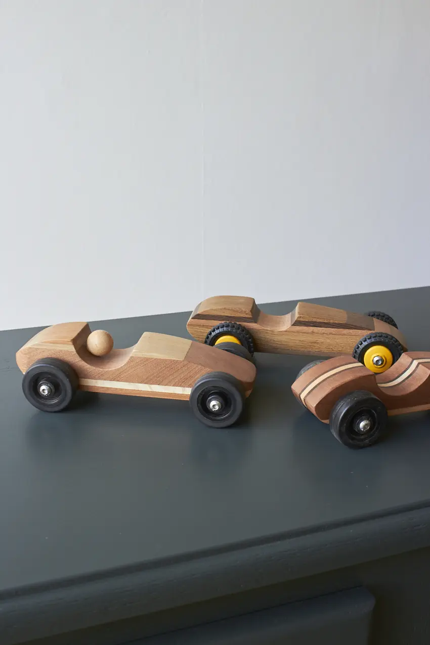 Henks-Wood-Houten-raceautos-Firma-Zoethout-0