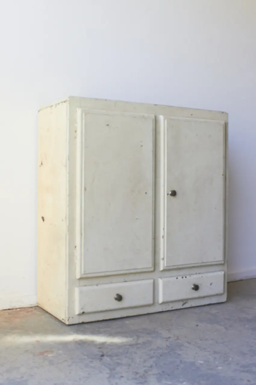 10776---vintage-kast-met-deurtjes-en-lades---Firma-Zoethout-02