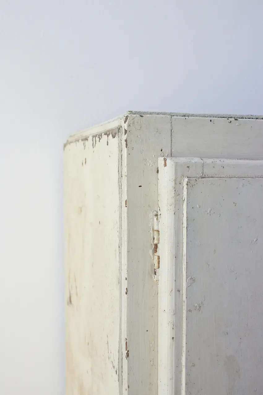 10776---vintage-kast-met-deurtjes-en-lades---Firma-Zoethout-04