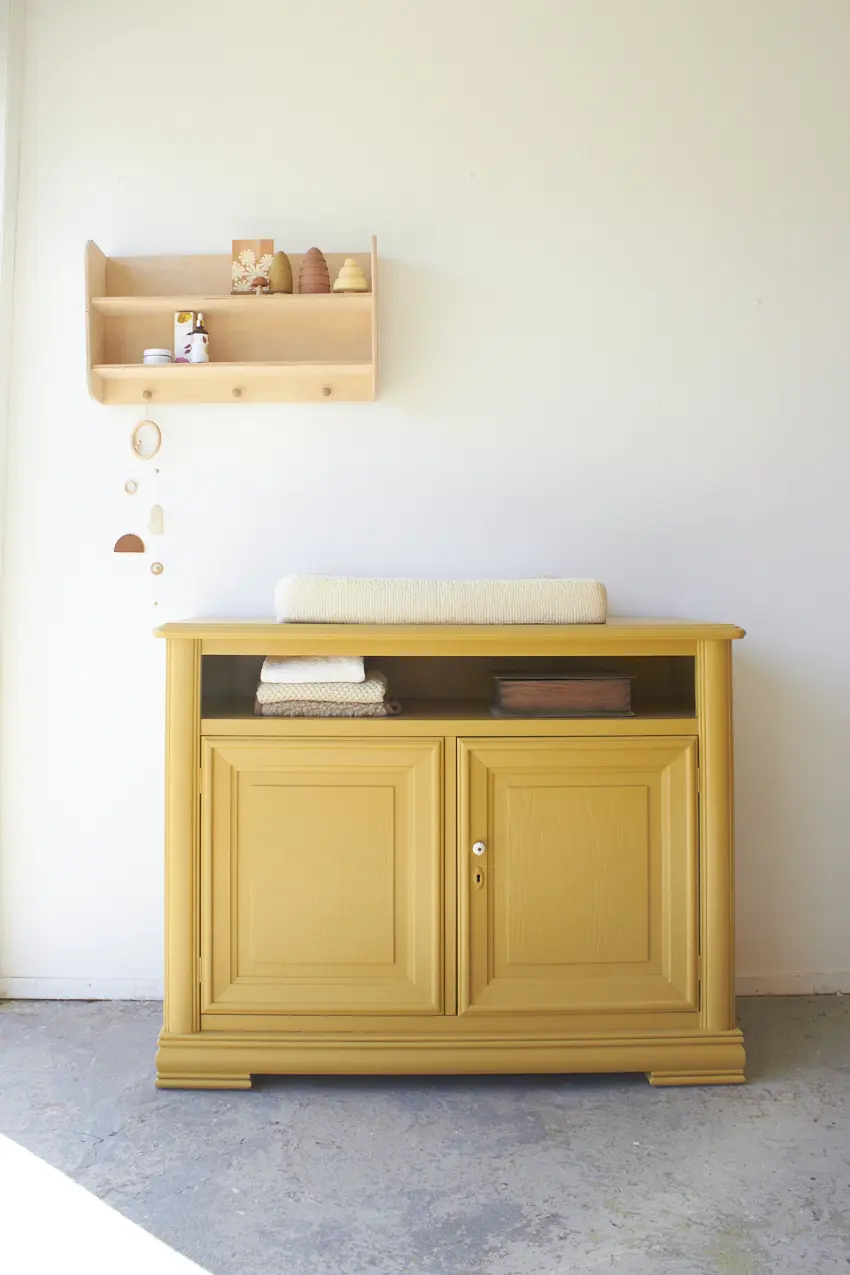 2516---vintage-commode-in-saffraan-kleur---Firma-Zoethout-01