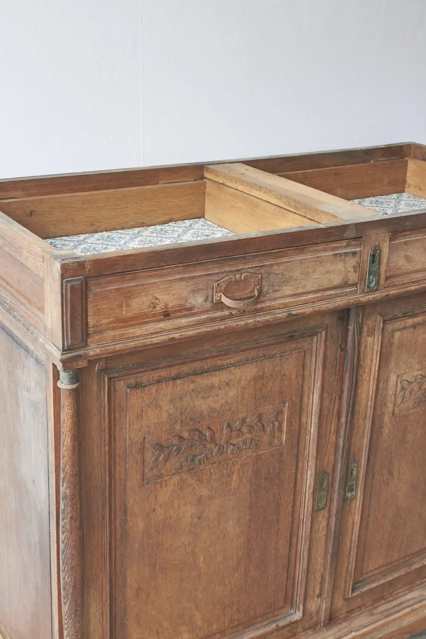2549---Vintage-grote-sierlijke-commode---Firma-Zoethout-05