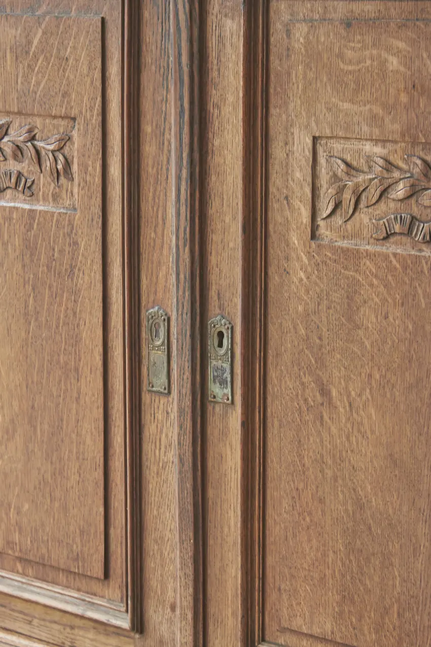 2549---Vintage-grote-sierlijke-commode---Firma-Zoethout-09