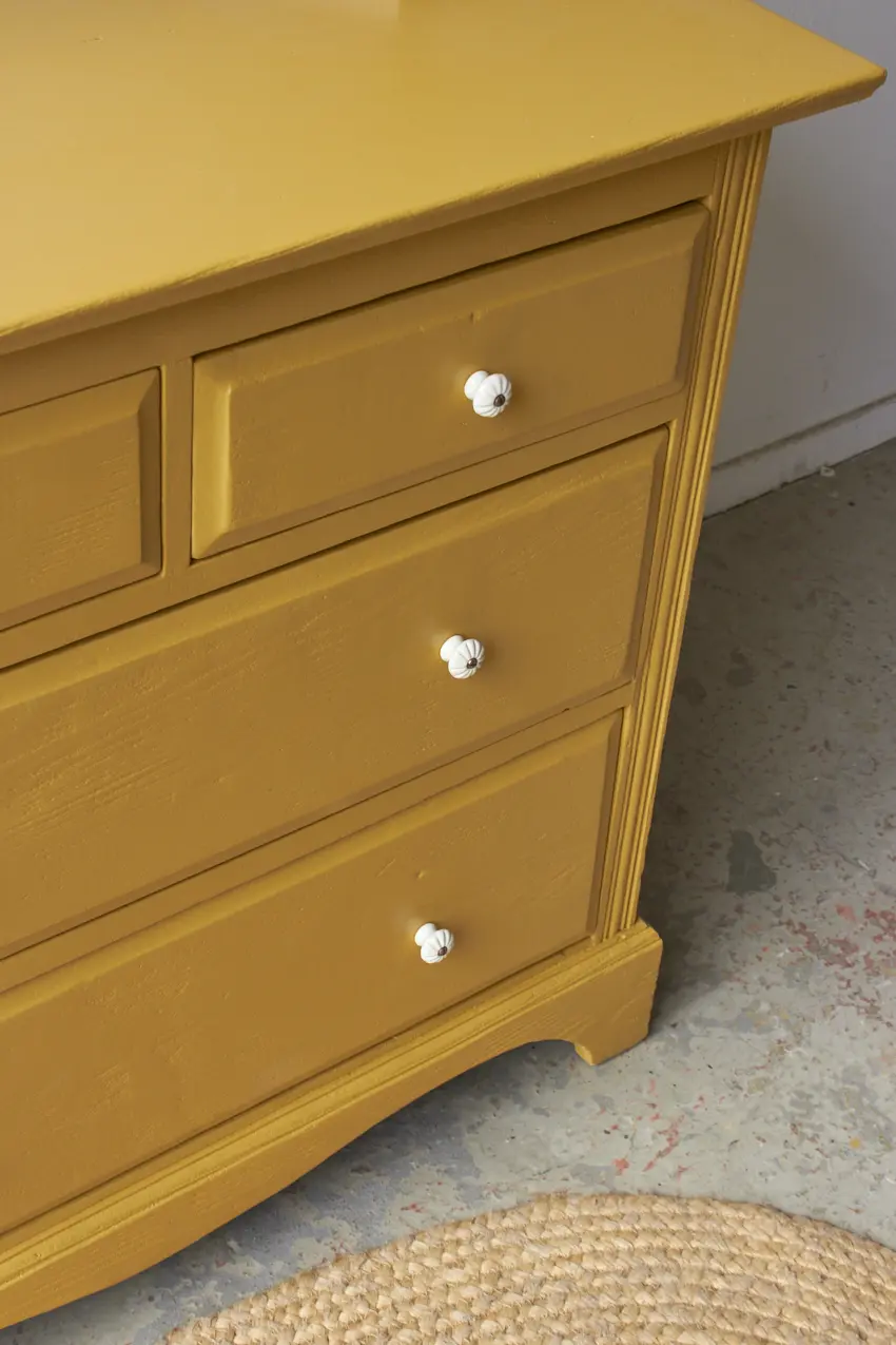 10666-01---lief-vintage-ladekastje-in-saffraan---02