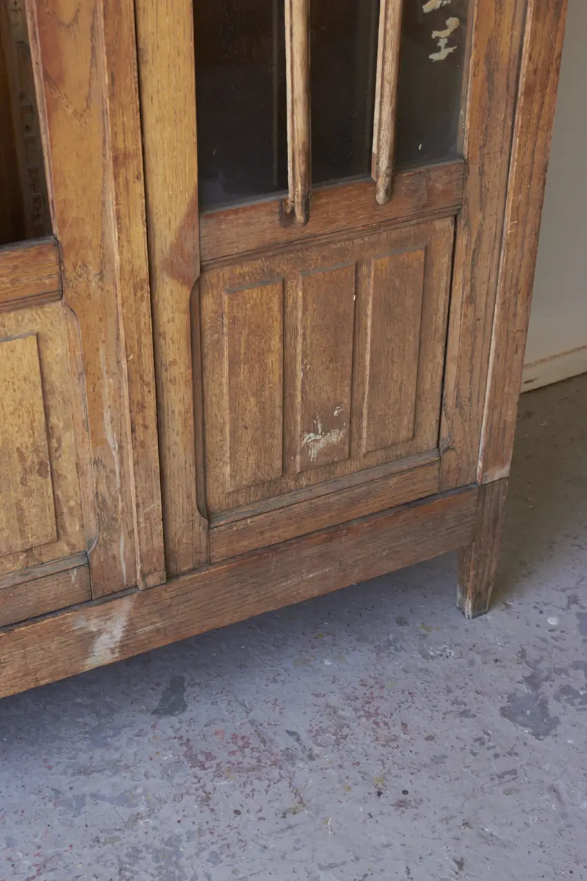 10874---Prachtige-demontabele-vitrine-kast-met-drie-deuren---Firma-Zoethout-08