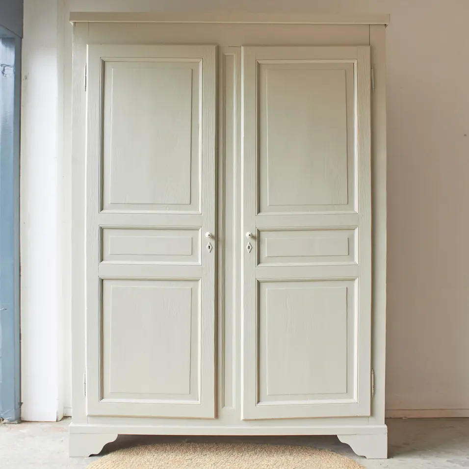 10744-Authentieke-demontabele-kast-met-paneeldeuren-Firma-Zoethout-00