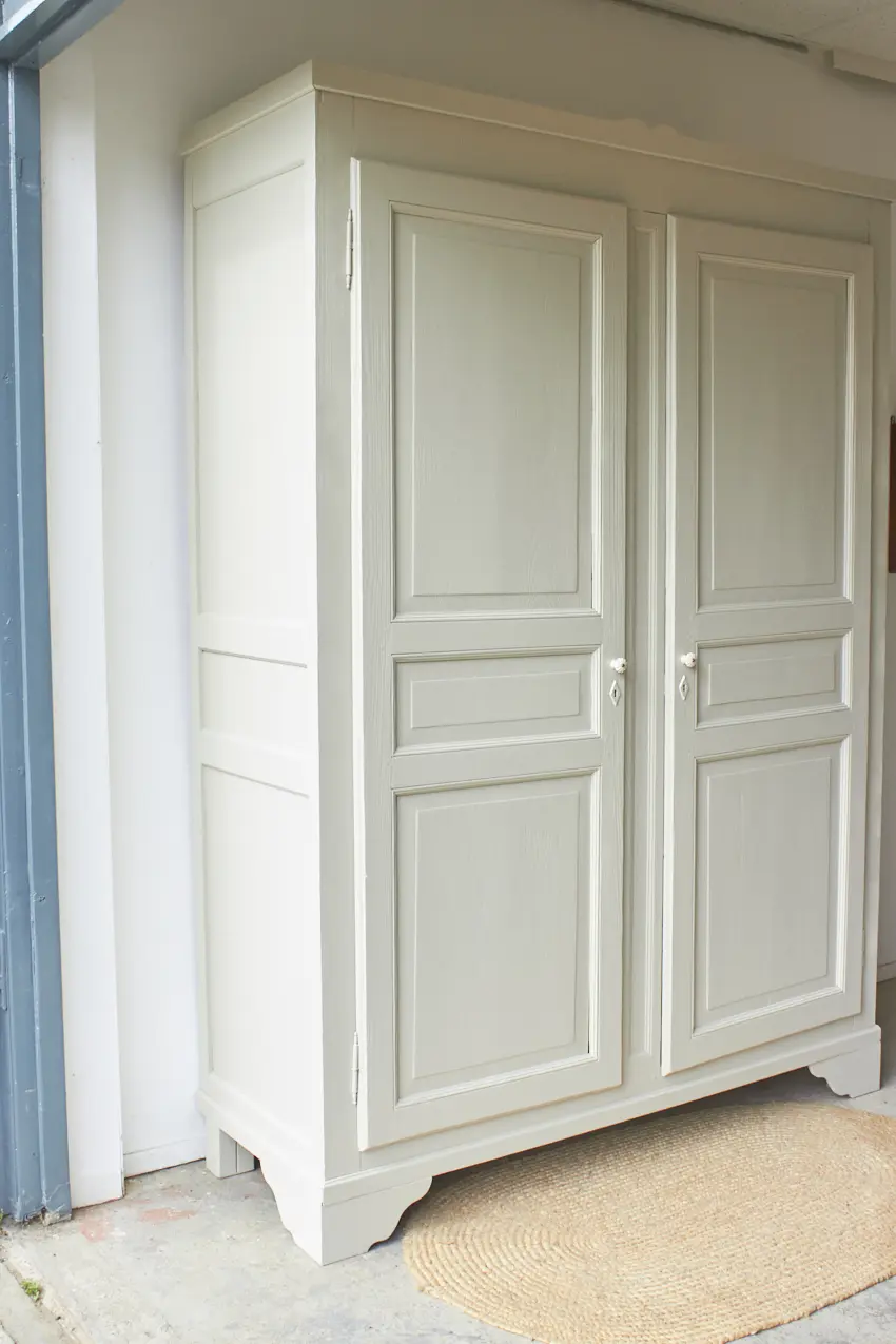 10744---Authentieke demontabele kast met paneeldeuren---Firma-Zoethout-03