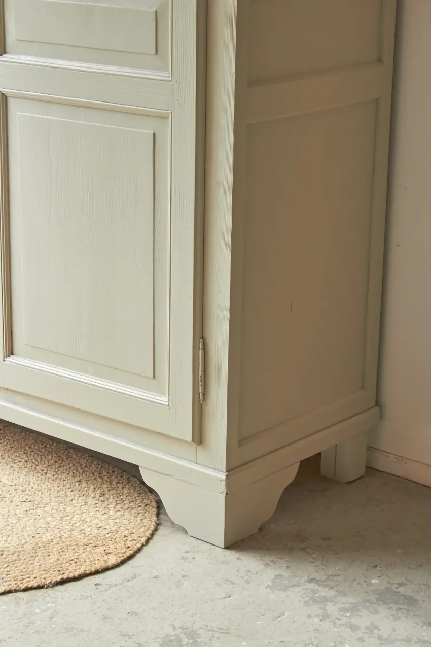 10744---Authentieke demontabele kast met paneeldeuren---Firma-Zoethout-08