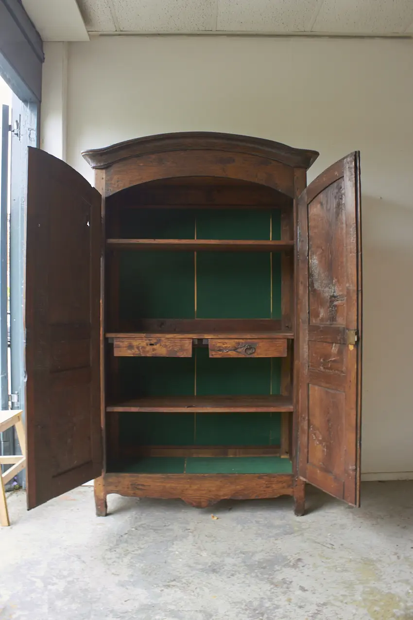 10886---Vintage-kast-met-twee-deuren---Firma-Zoethout-05