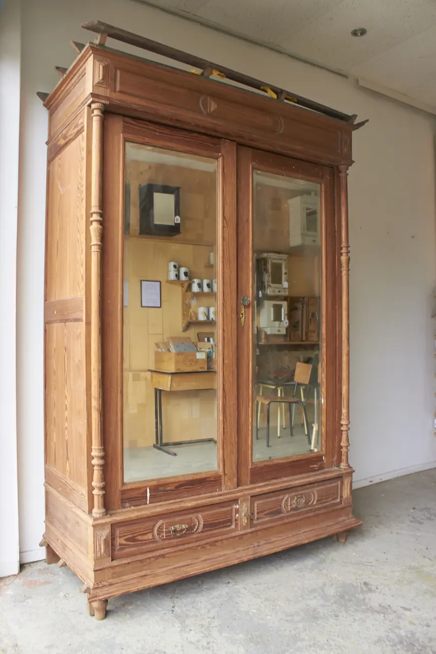 10889—klassieke-demontabele-spiegelkast—005