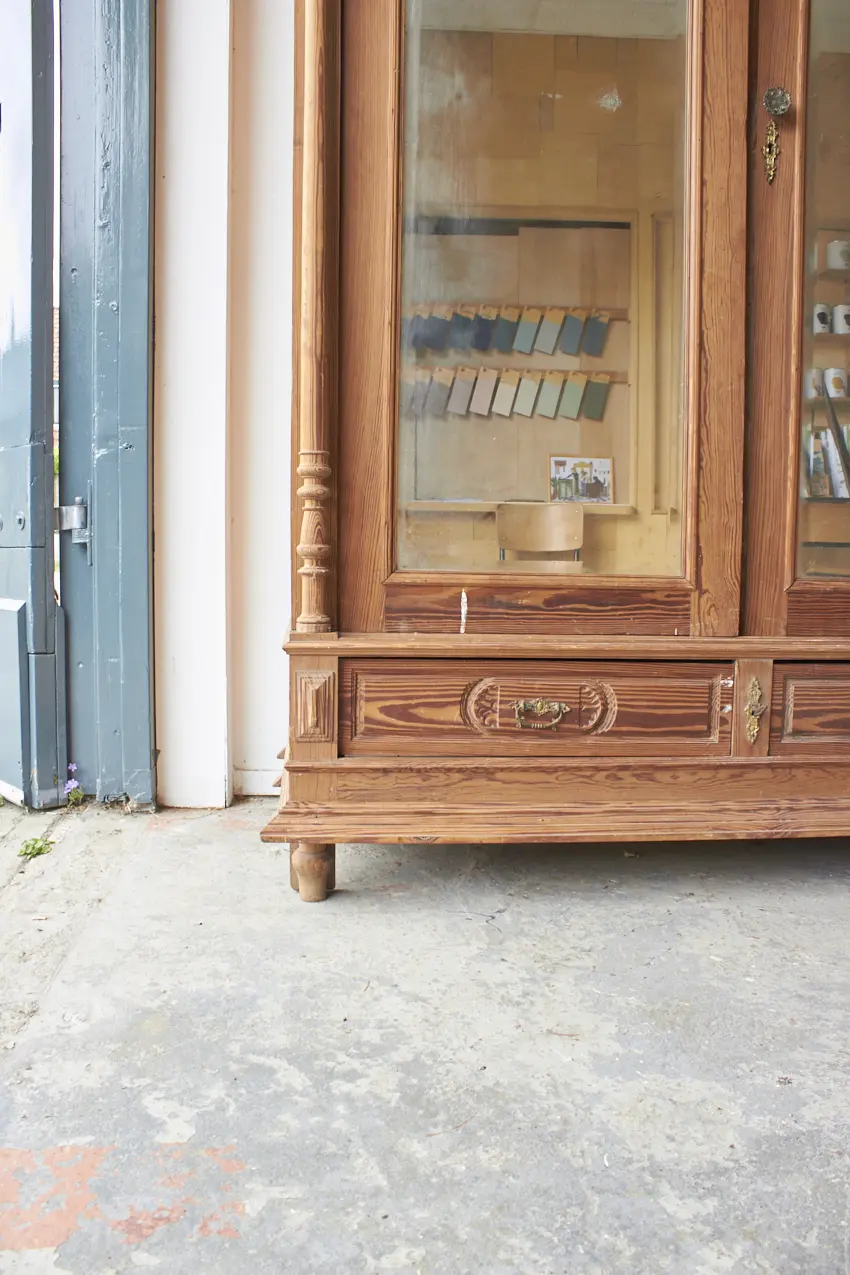 10889—klassieke-demontabele-spiegelkast—007