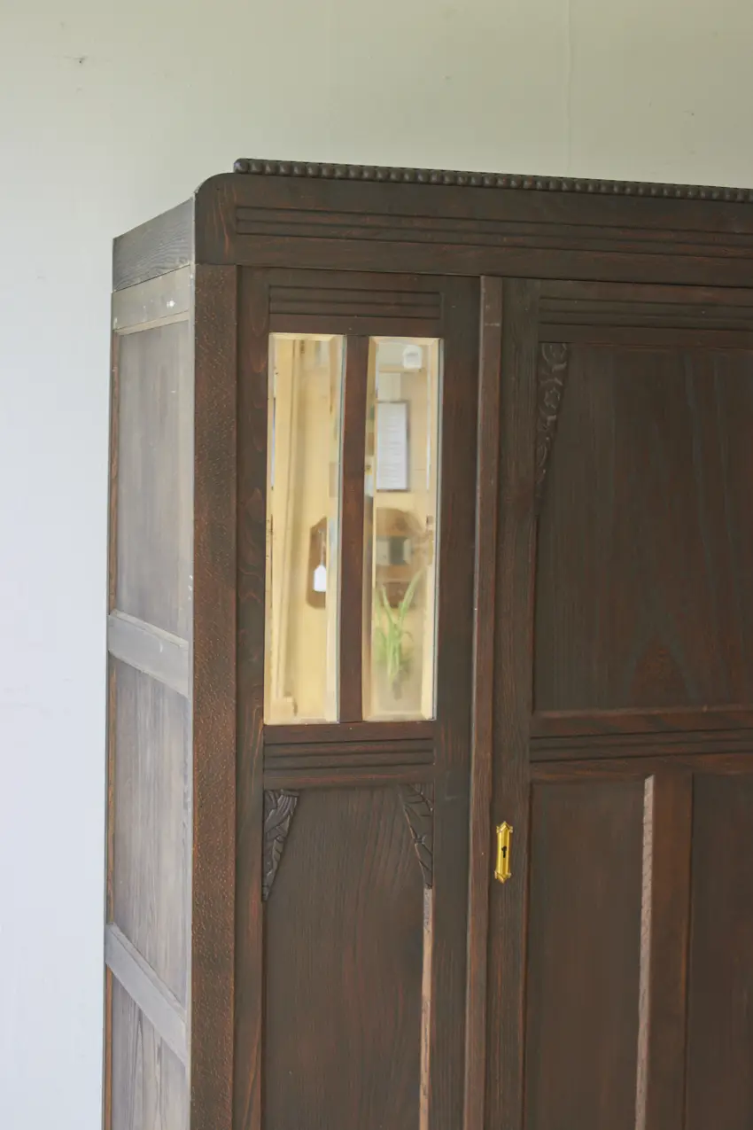 10935---Vintage-kinderkamer-kledingkast---Firma-Zoethout-02