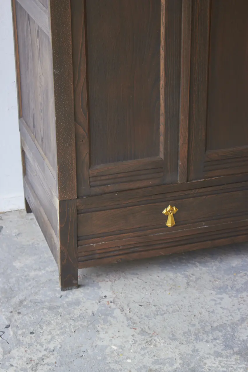 10935---Vintage-kinderkamer-kledingkast---Firma-Zoethout-03