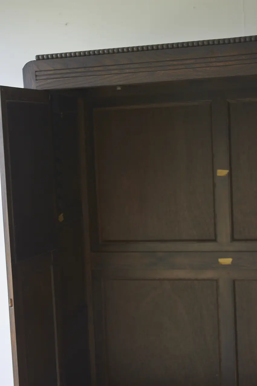 10935---Vintage-kinderkamer-kledingkast---Firma-Zoethout-09